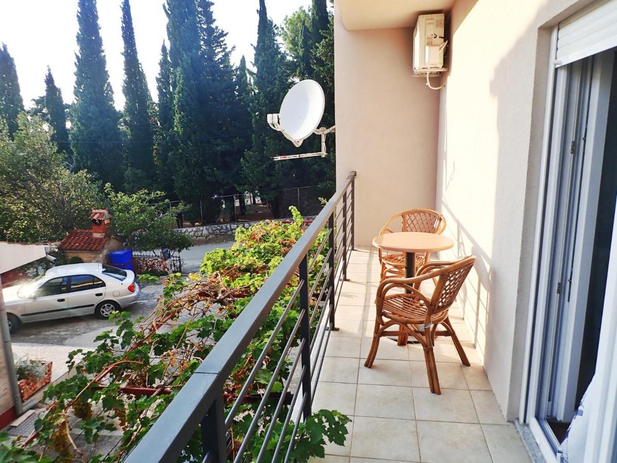 Apartments Troselj Starigrad Paklenica Esterno foto